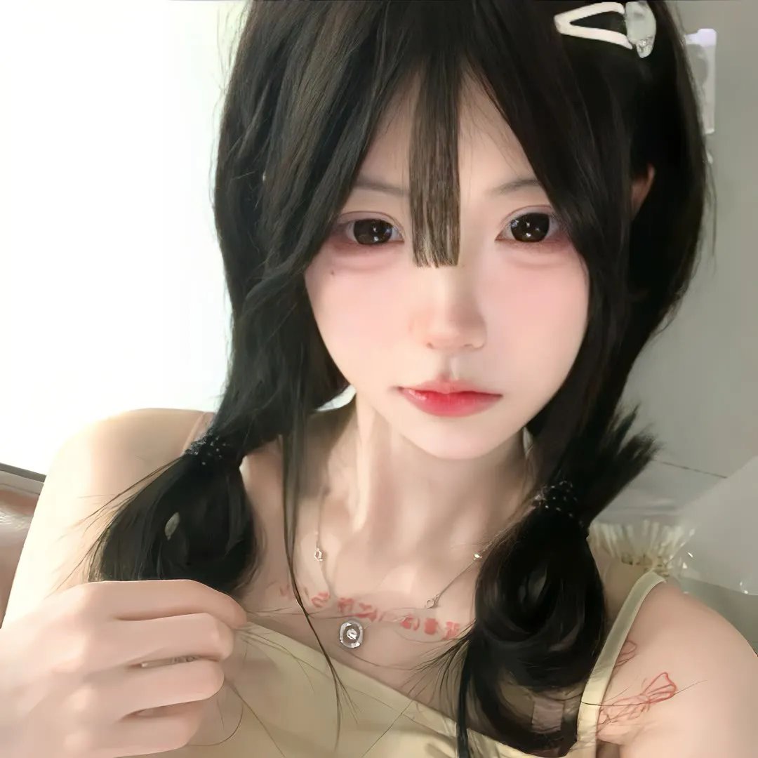 站起来的女孩